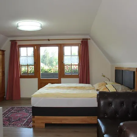 Forststube 3*